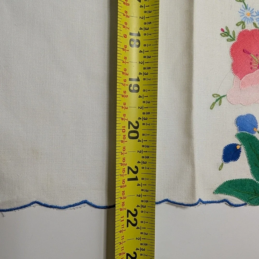 Vtg Set 2 Floral Applique Hand‎ Guest Towels White Scalloped Cottagecore 14